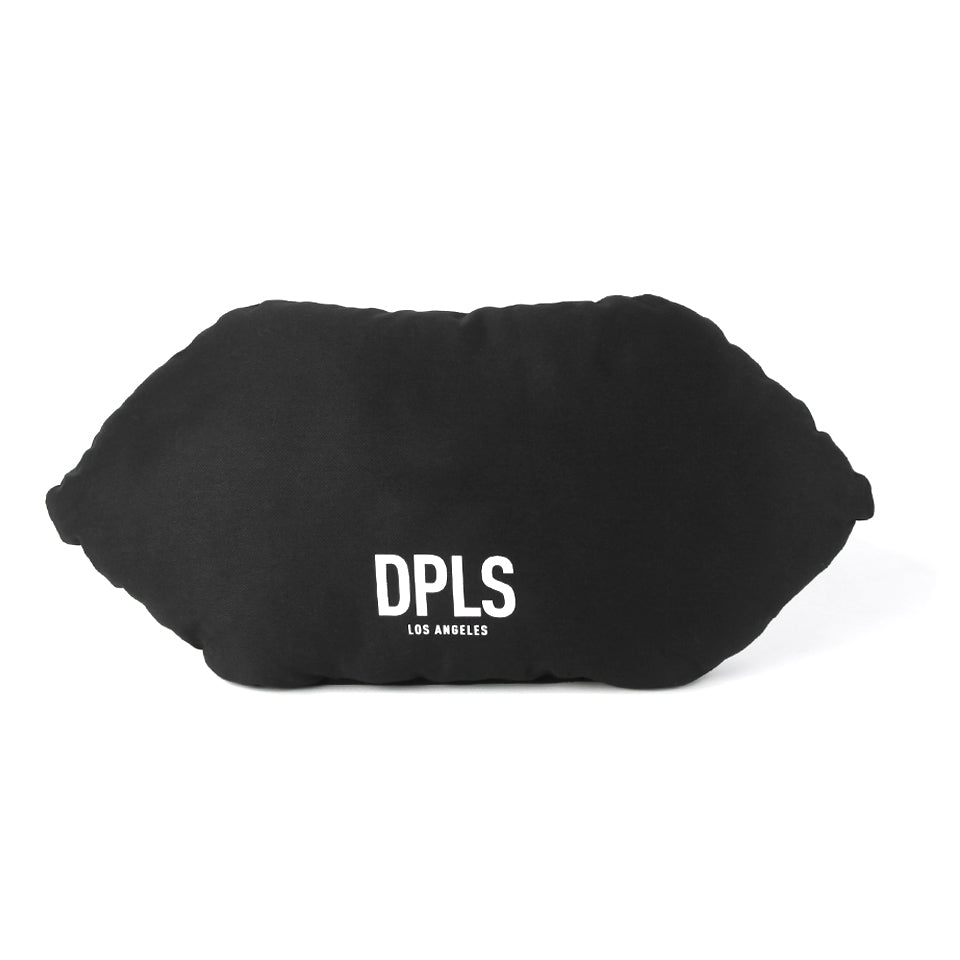 DDD LOGO CUSHION - BLACK (1472515276871)